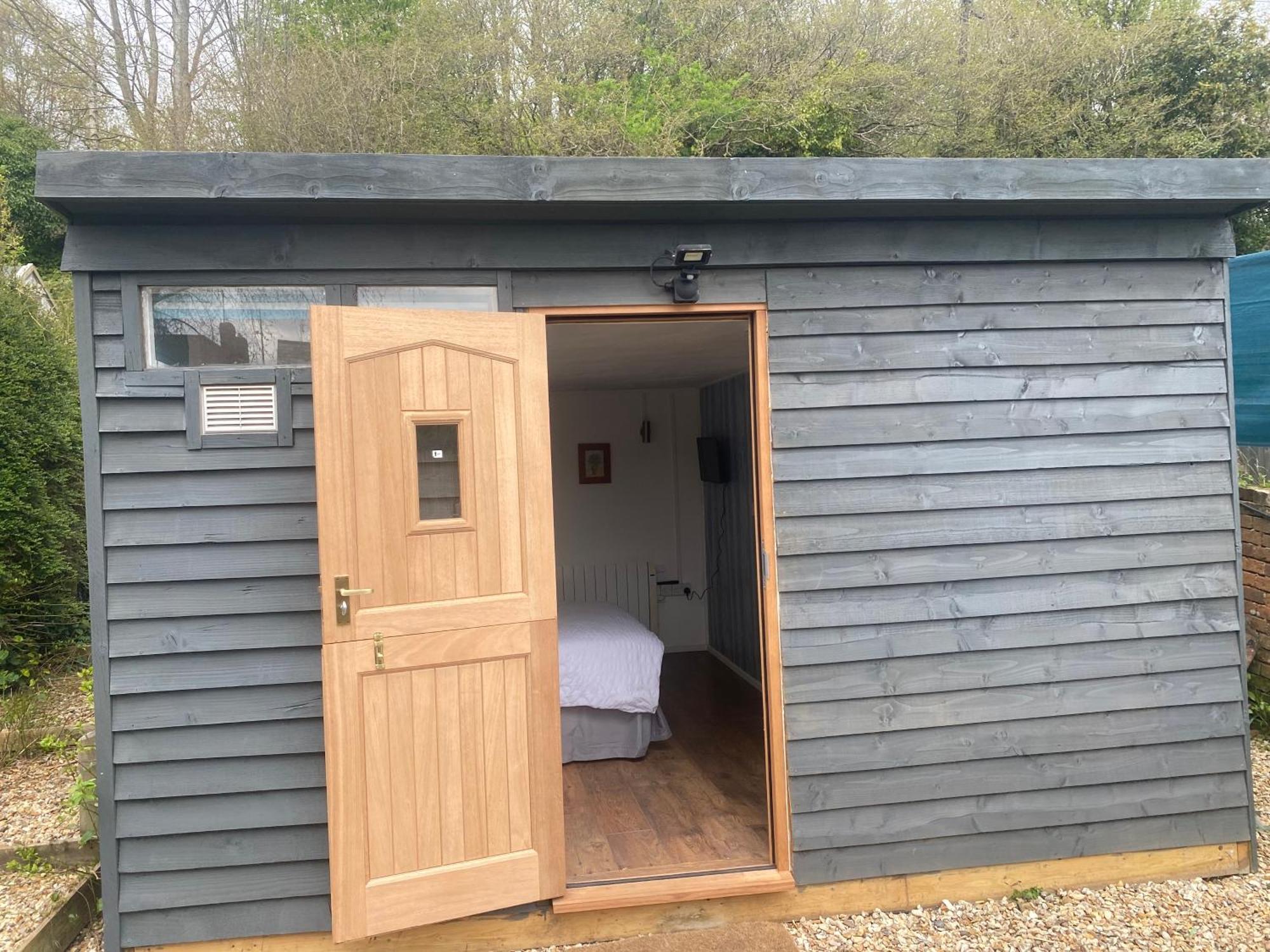 Bridport Garden Suite Buitenkant foto