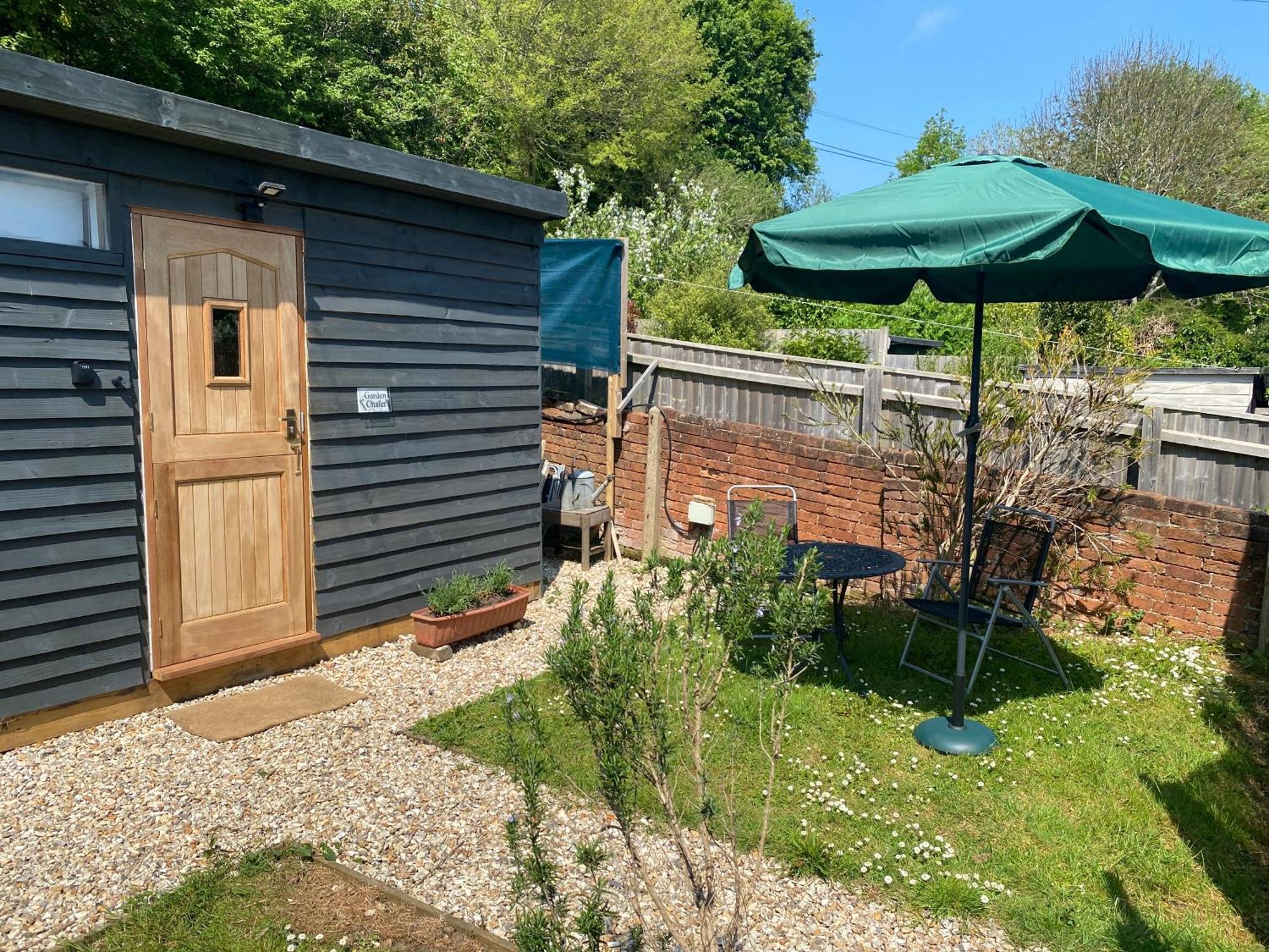 Bridport Garden Suite Buitenkant foto
